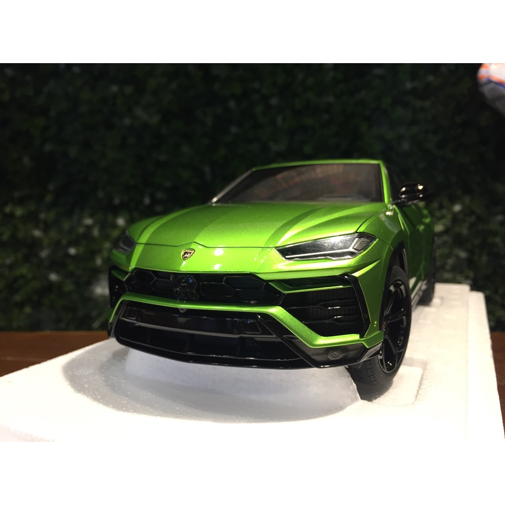 1/18 AUTOart Lamborghini Urus Pearl Green 79169【MGM】