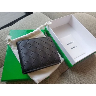 BOTTEGA VENETA 全新 經典編織中格 6卡 有零錢袋 短夾 經典黑色 BV