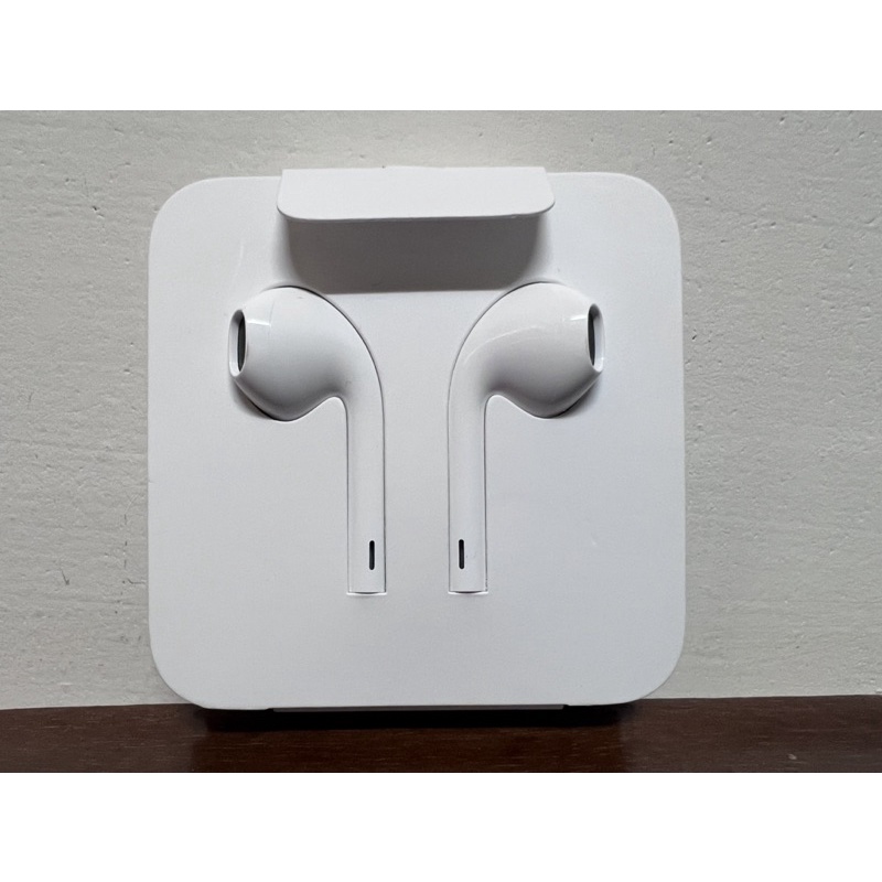 Apple EarPods 具備 Lightning 連接器，用不到便宜賣，IPhone手機專用