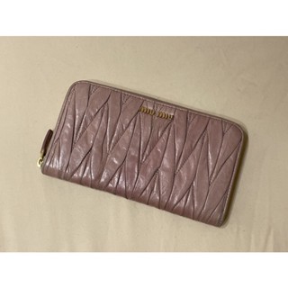 （二手）MIU MIU MATELASSÉ 皺褶羊皮拉鍊長夾Matelassé Nappa Leather Wallet