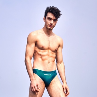 芭比游泳👣Marium男子競賽型三角泳褲21409-素色孔雀綠