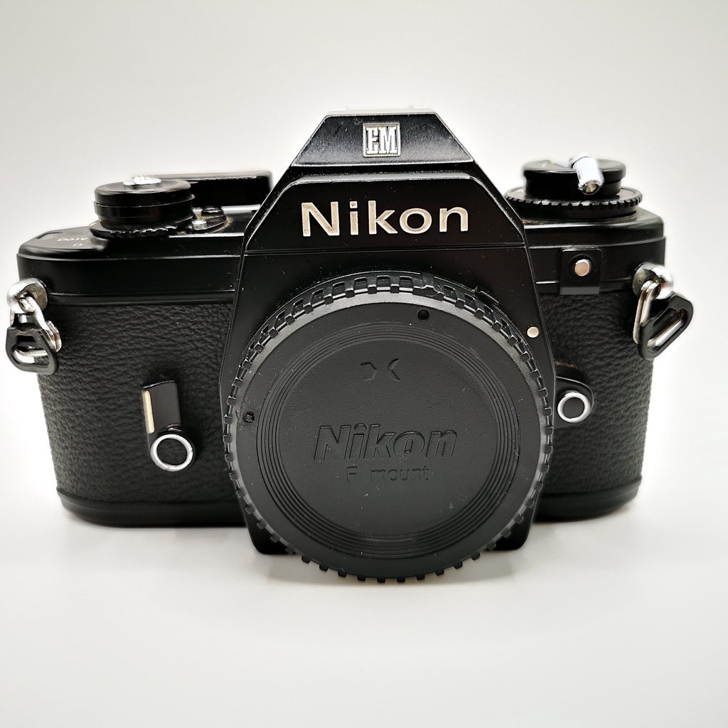 Nikon EM底片擺飾機