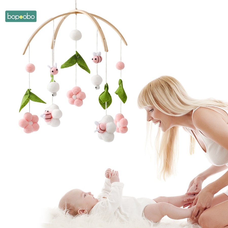 1 套嬰兒手機搖鈴玩具蜜蜂花床鈴嬰兒玩具 0-12 個月旋轉木馬嬰兒床支架嬰兒移動床上嬰兒床鈴玩具禮物