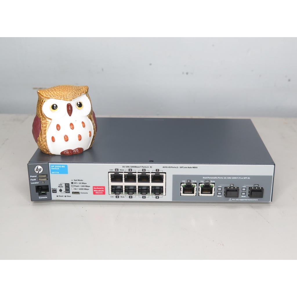 HP ARUBA J9777A 2530-8G 8-Port Gigabit Switch 無風扇