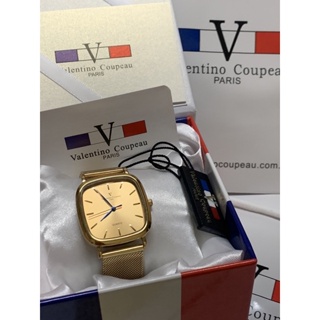 Valentino Coupeau 復古時尚方形米蘭錶款-金面