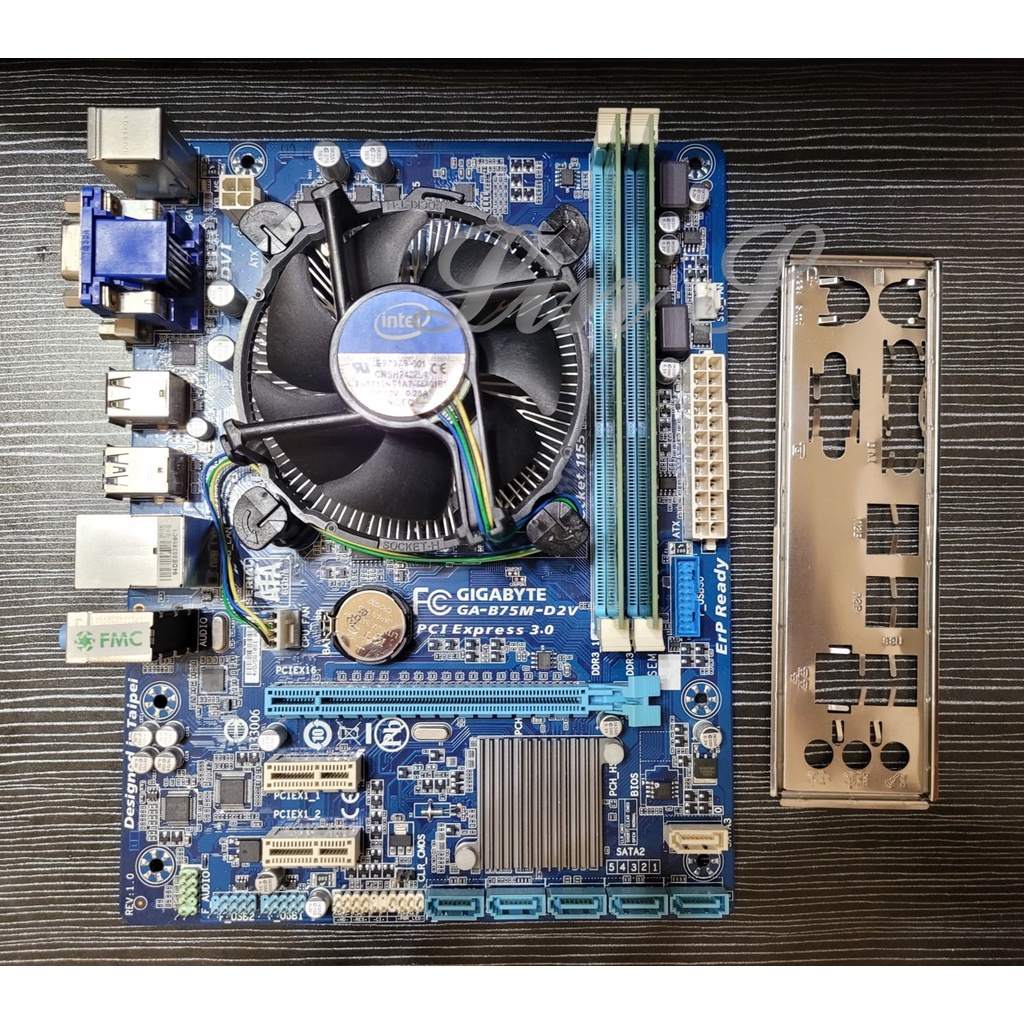 【二手】技嘉 GA-B75M-D2V+Intel G212 3.1GHz+威剛DDR3 4G*2 主機板+CPU+RAM