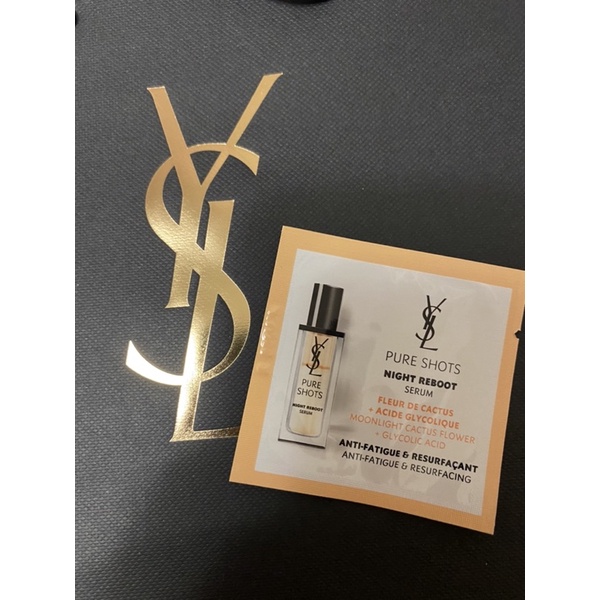 🔥快速出貨🔥 YSL 聖羅蘭 極效活萃夜光仙人掌超級精華  名模肌密光燦水凝露 1ml 試用包