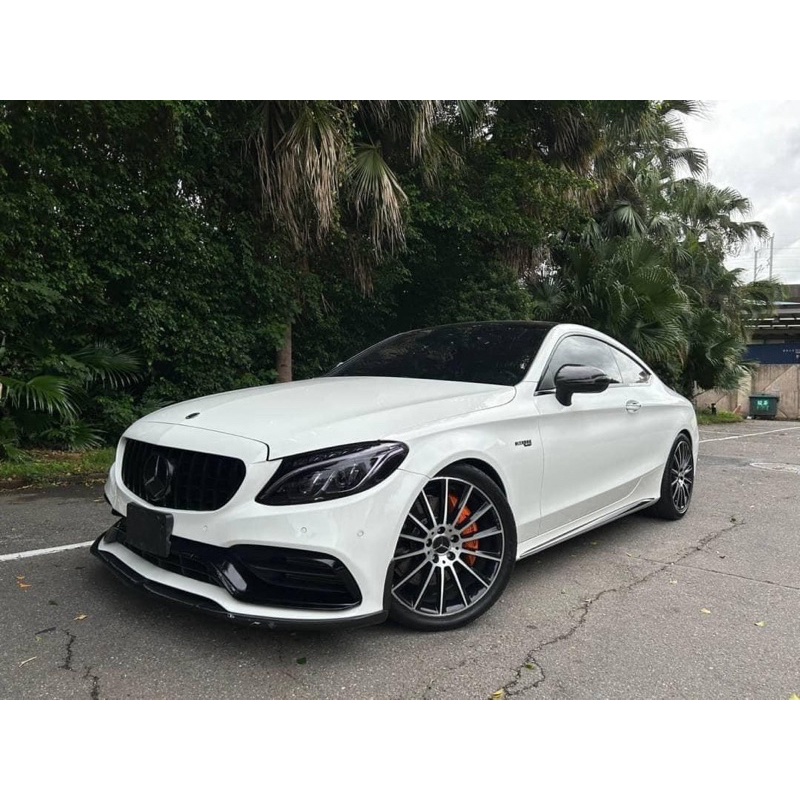 正2017年 BENZ C300 AMG Coupe