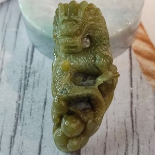 🐉和美成龍🐉天然緬甸玉 A貨翡翠-黃翡 精雕 龍 龍牌/荷葉 現貨優惠 翡翠龍牌 龍牌玉佩 龍牌玉墬 龍牌吊墬 龍牌項鍊