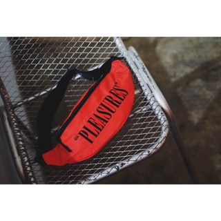 PLEASURES CORE LOGO WAIST BAG 小包 腰包 跨包 洛杉磯品牌
