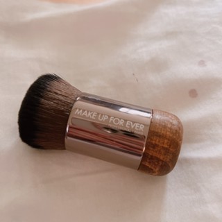 二手 極新 MAKE UP FOR EVER 貼膚粉底刷 #112 WAVY 官網購入正品