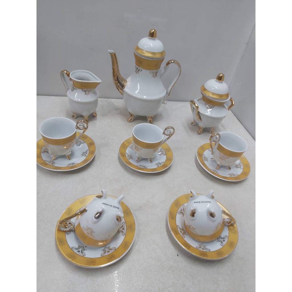 歐式咖啡杯套裝 陶瓷咖啡壺茶壺家歐式茶具套裝茶具咖啡壺陶瓷咖啡杯碟13件5杯5盤3壺*a01