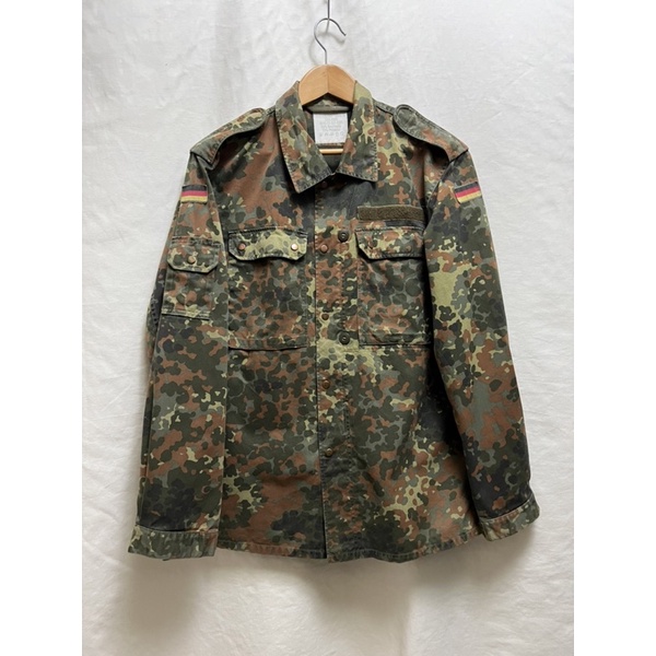 2211-9🇩🇪德軍公發 斑點落葉迷彩服 尺寸： Gr. 8（M號) 德軍流出品