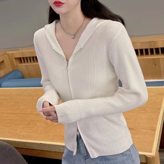 愛依依 外套 長袖毛線衣 針織上衣 打底衫 新款毛衣外套開衫長袖修身短款外穿拉鍊連帽針織衫上衣ME045-L6502.