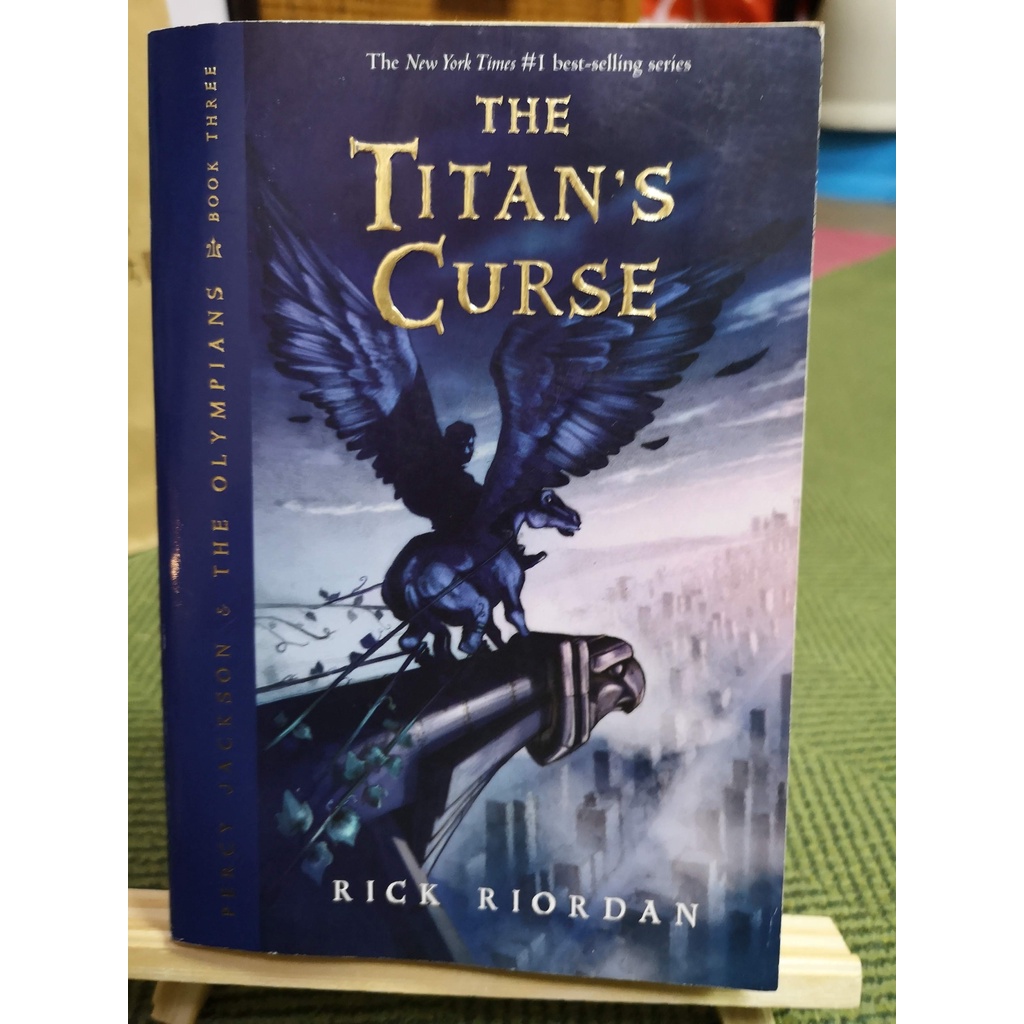 【享讀二手書C3】《The TITANS CURSE (英文書)》RICK RIORDAN