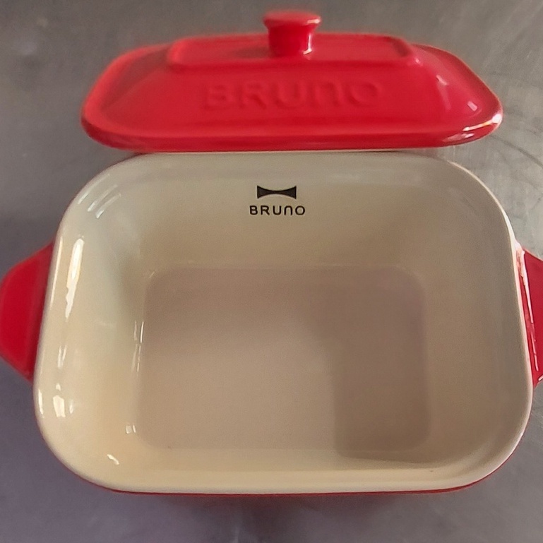 BRUNO 經典復刻陶瓷燒烤盤.1.17公斤,質感好,設計不密合