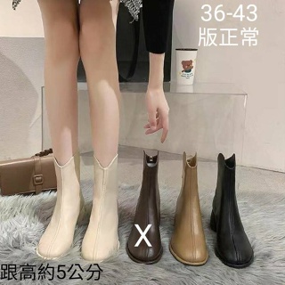 TATA【現貨➕預購】大尺碼36-43 新款潮流後拉鍊時髦皮靴 小低跟騎士靴