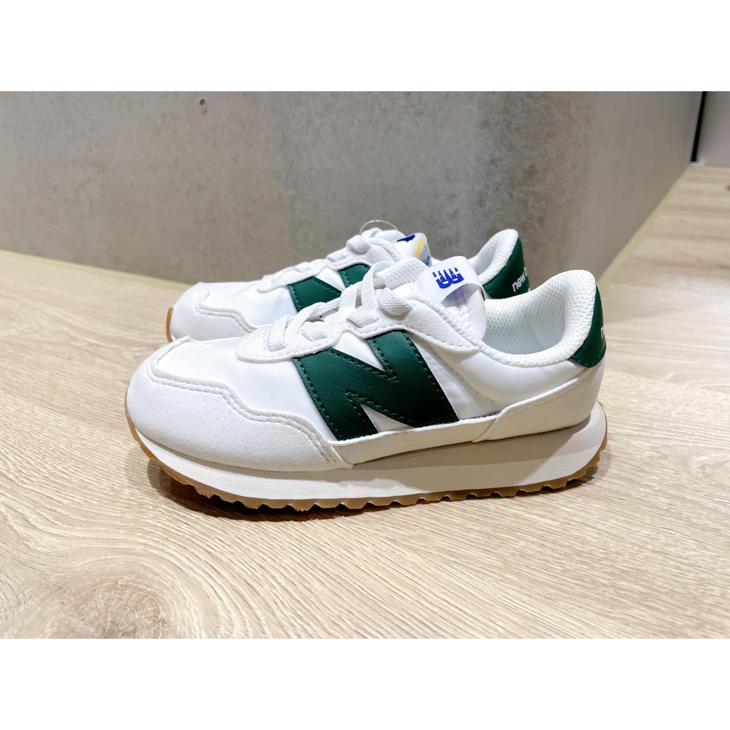 男女童 New Balance 237中童運動鞋。復古綠N20 (全新！)