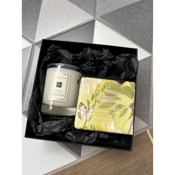 全新✨ jo malone 禮盒組 牡丹與胭紅麂絨蠟燭 + 英國梨與小蒼蘭香皂 聖誕節 情人節 送禮 生日 香氛禮盒