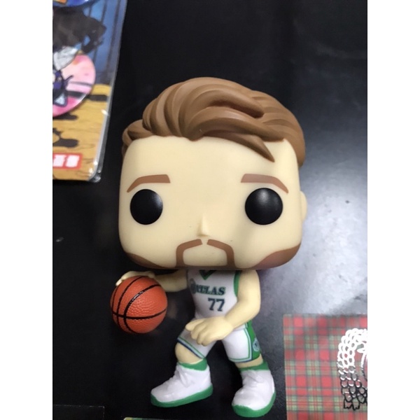 Luka Doncic 達拉斯獨行俠小牛funko 公仔