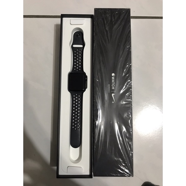 Apple Watch  Nike+ Series 3 42mm