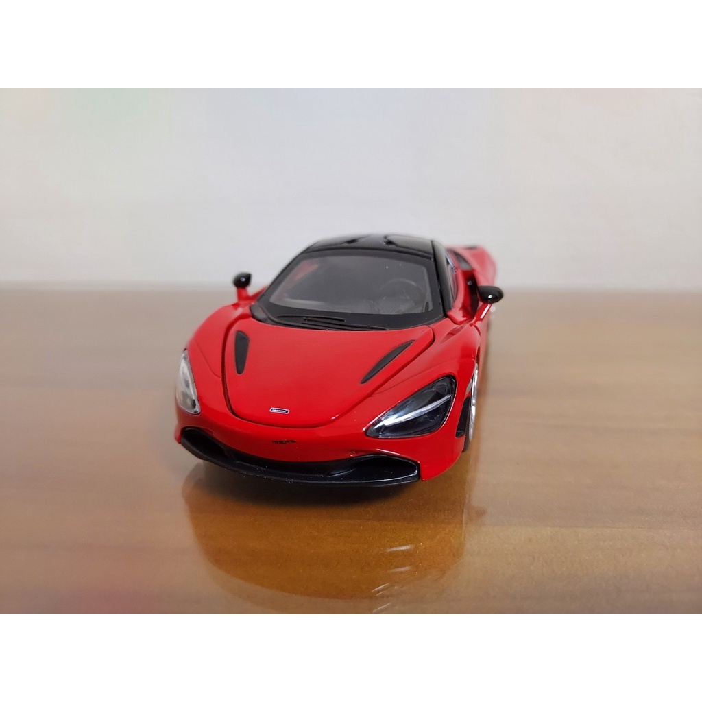 全新盒裝1:32~麥拉倫 720S 紅色 合金模型聲光車合金收藏兒童禮物擺件聲光玩具比例模型交通模型車迴力車