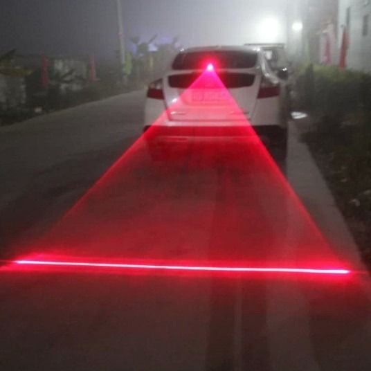 汽車用防追尾激光霧燈 車載LED改裝投影燈 尾射燈 防撞警示燈裝飾燈-YOYO