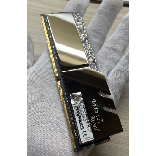 皇家戟 單條32g DDR4 3200