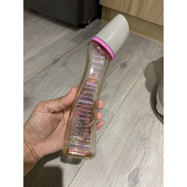 日本Dr.Betta防脹氣奶瓶（ppsu)蕾絲款240ml
