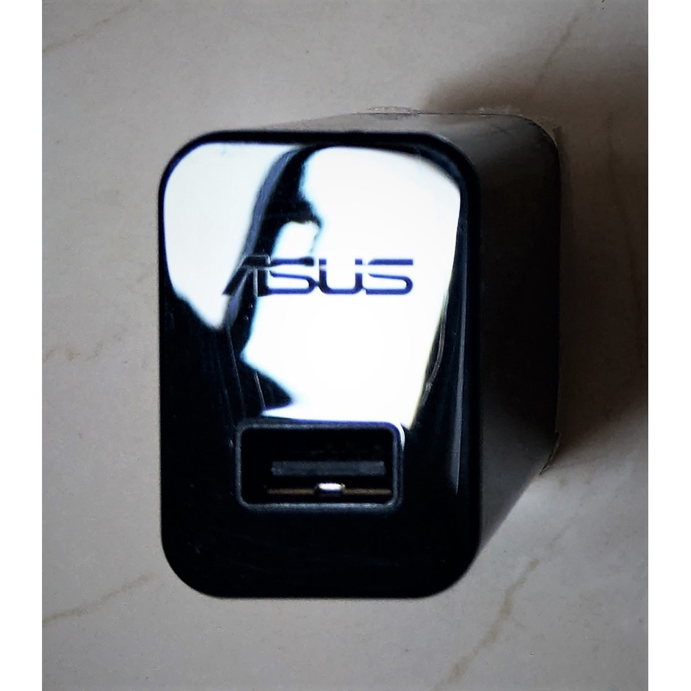 華碩 ASUS 原廠 電腦 筆電 AD8273 靜電式 變流器 USB 充電器 + 線 15V 1.2A 近新品