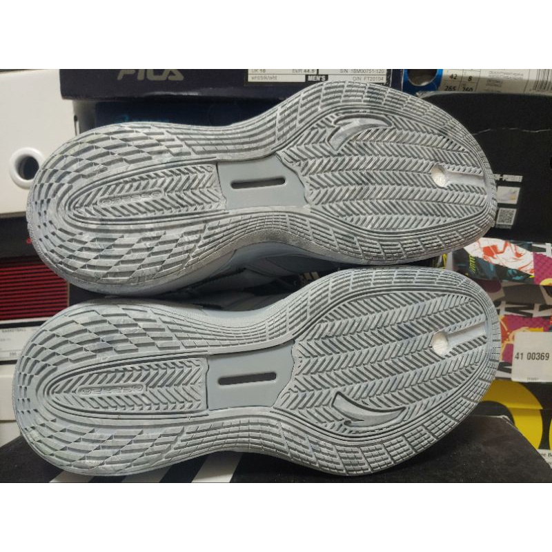 近全新正品 安踏 gh3 gordon Hayward us8.5