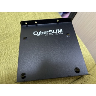 CyberSLIM 2.5吋 轉 3.5吋 硬碟 HDD 或 固態硬碟 SSD 全新金屬轉接座