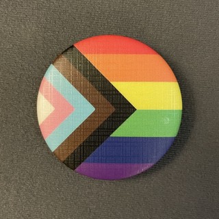 平權 彩虹 胸章 徽章 別針 婚姻平權 同性戀 跨性別 同志遊行 gay LGBTQ+