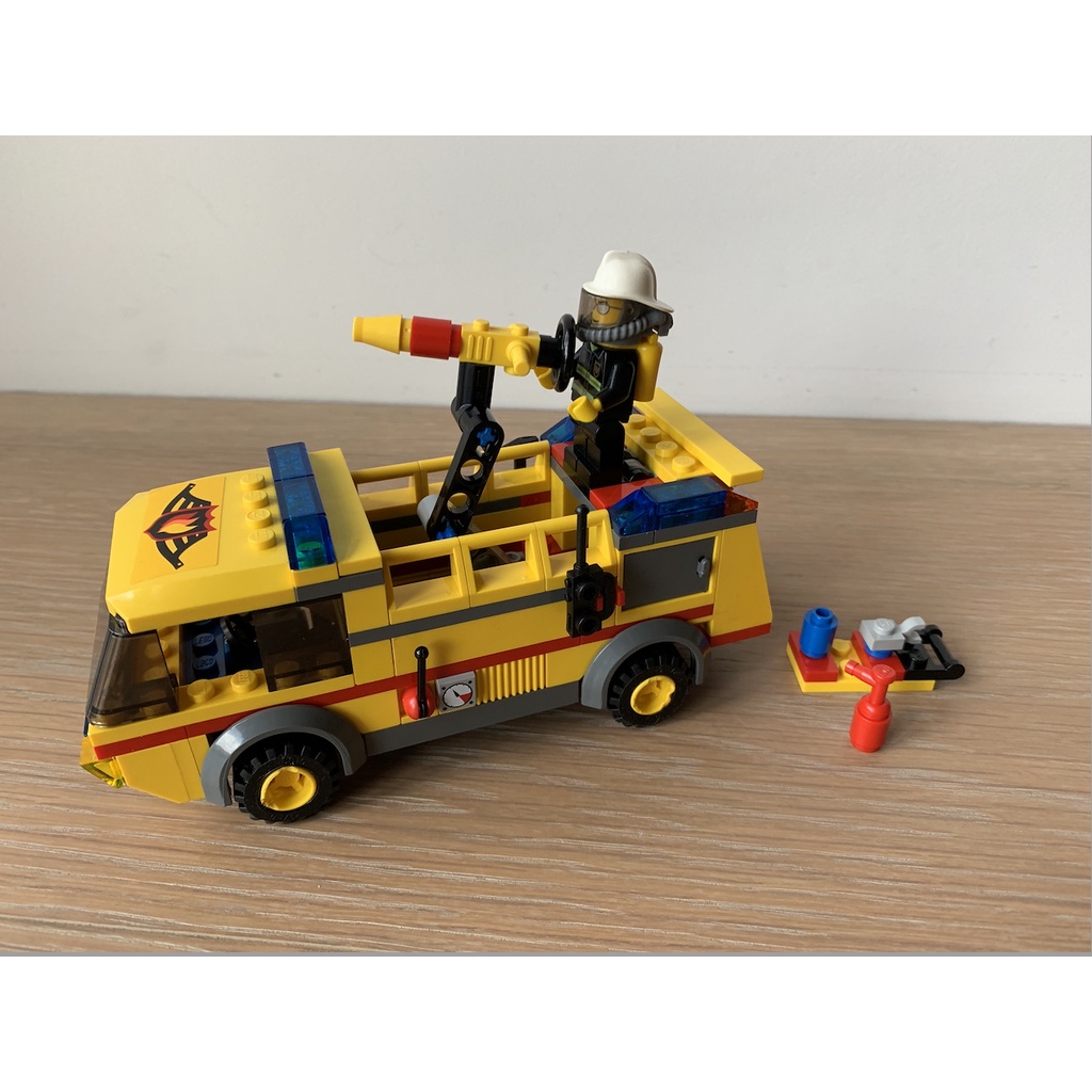正版 二手 樂高 LEGO 7891 機場消防車