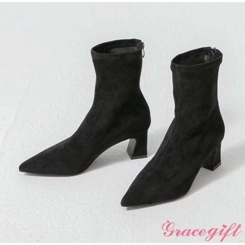 (已保留）Grace gift-韓系尖頭絨布襪靴 黑