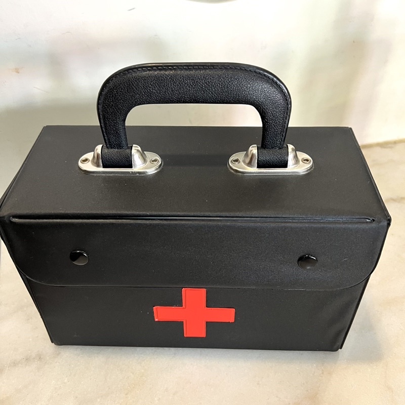 醫藥箱 藥品收納箱 醫療箱 救護箱 急救箱 急救盒 藥箱 藥盒 雙層藥品收納盒