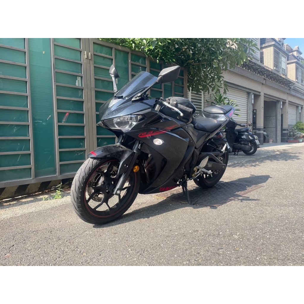 YAMAHA YZF-R3 二手檔車中古車配合全額.超額.學生貸款強力過件白牌黃牌紅牌仿賽街車大型重機滿18即可辦理