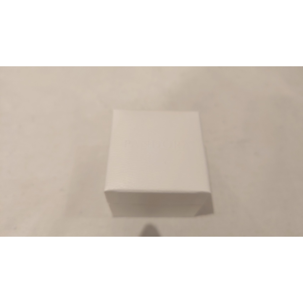 【保存良好品牌紙盒】潘朵拉 Pandora 白色 壓紋 首飾盒