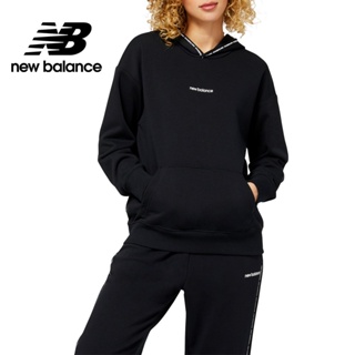 【New Balance】 NB 字母滾邊連帽長袖上衣_女性_黑色_AWT23516BK