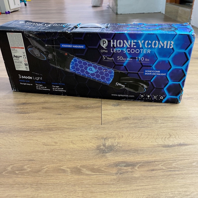 全新 Qplay honeycomb 炫光折疊滑板車 藍色