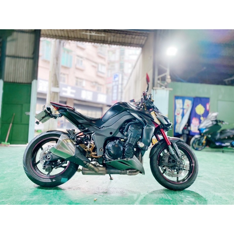 Kawasaki Z1000四代 滑離