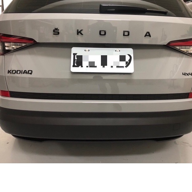 ☆反骨汽車☆ Skoda Kodiaq  原廠亮黑色字標 (車尾標)