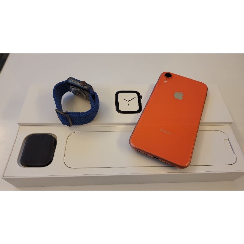 iphone XR 256g with Apple watch s4 40mm lte通訊版 豪華組合