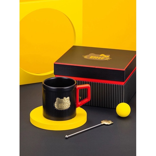 •Meow Shop -現貨//正版Kitty高質感黑金豎紋馬克杯（含攪拌棒、禮盒）咖啡杯水杯 送禮自用兩相宜 交換禮物