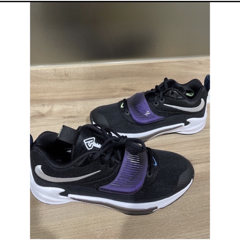 Nike Freak3 大童籃球鞋 黑色 6.5Y(24.5)