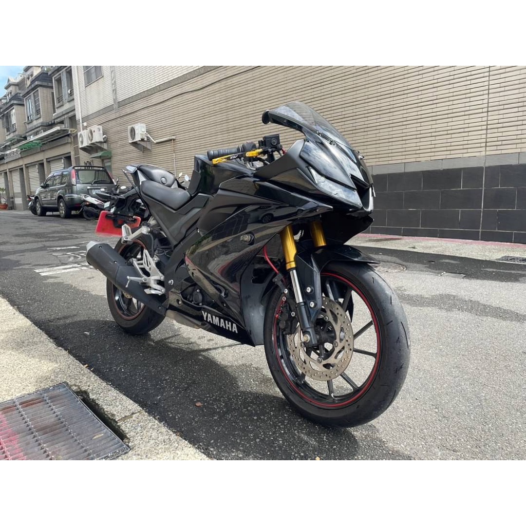 YAMAHA YZF-R15 二手檔車中古車配合全額.超額.學生貸款強力過件白牌黃牌紅牌仿賽街車大型重機滿18即可辦理