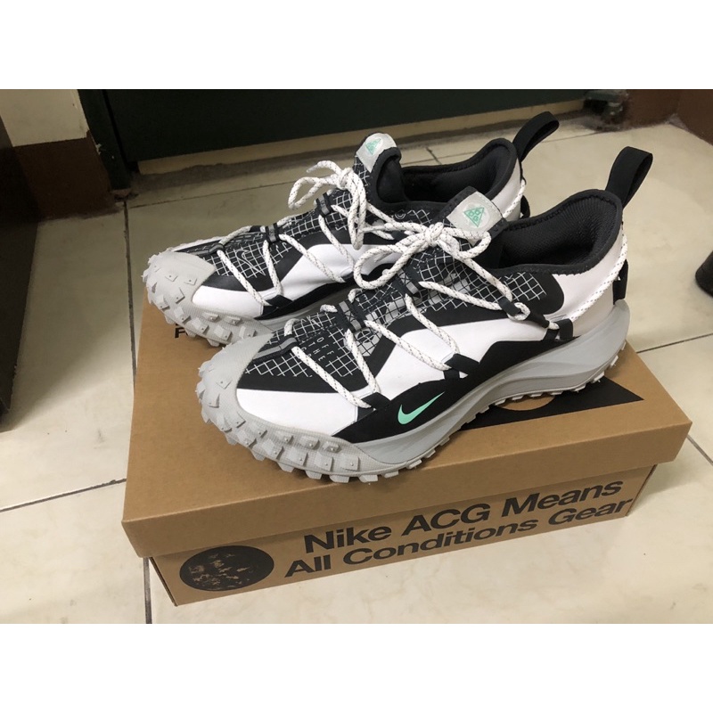 ACG Nike 登山鞋