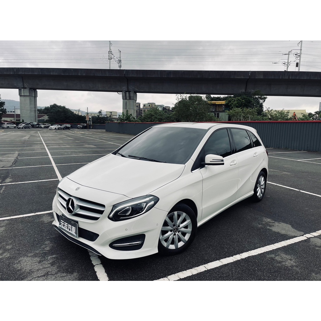 『二手車 中古車買賣』2017 M-Benz B180 實價刊登:87.8萬(可小議)