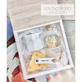 🌿Loving popo🌿英國梨與小蒼蘭 香氛蠟燭 聖誕禮盒 蠟燭禮盒 精油蠟燭 北歐風 大理石 大豆蠟