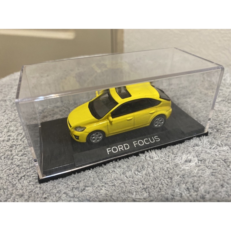 1:64 福特 Ford Focus MK2.5 黃色金屬模型車